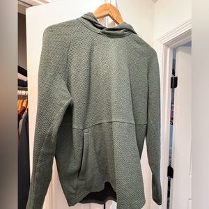 Lululemon at easy hoodie Men’s size Medium